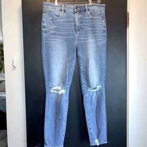 High Rise Super Skinny American Eagle Jegging